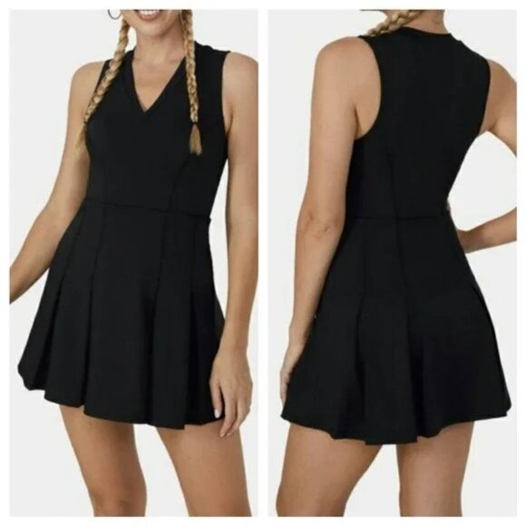 HALARA Dresses & Skirts - Halara Black V Neck Sleeveless Pleated Hem Mini Golf Active Dress, Sz XL, NWT